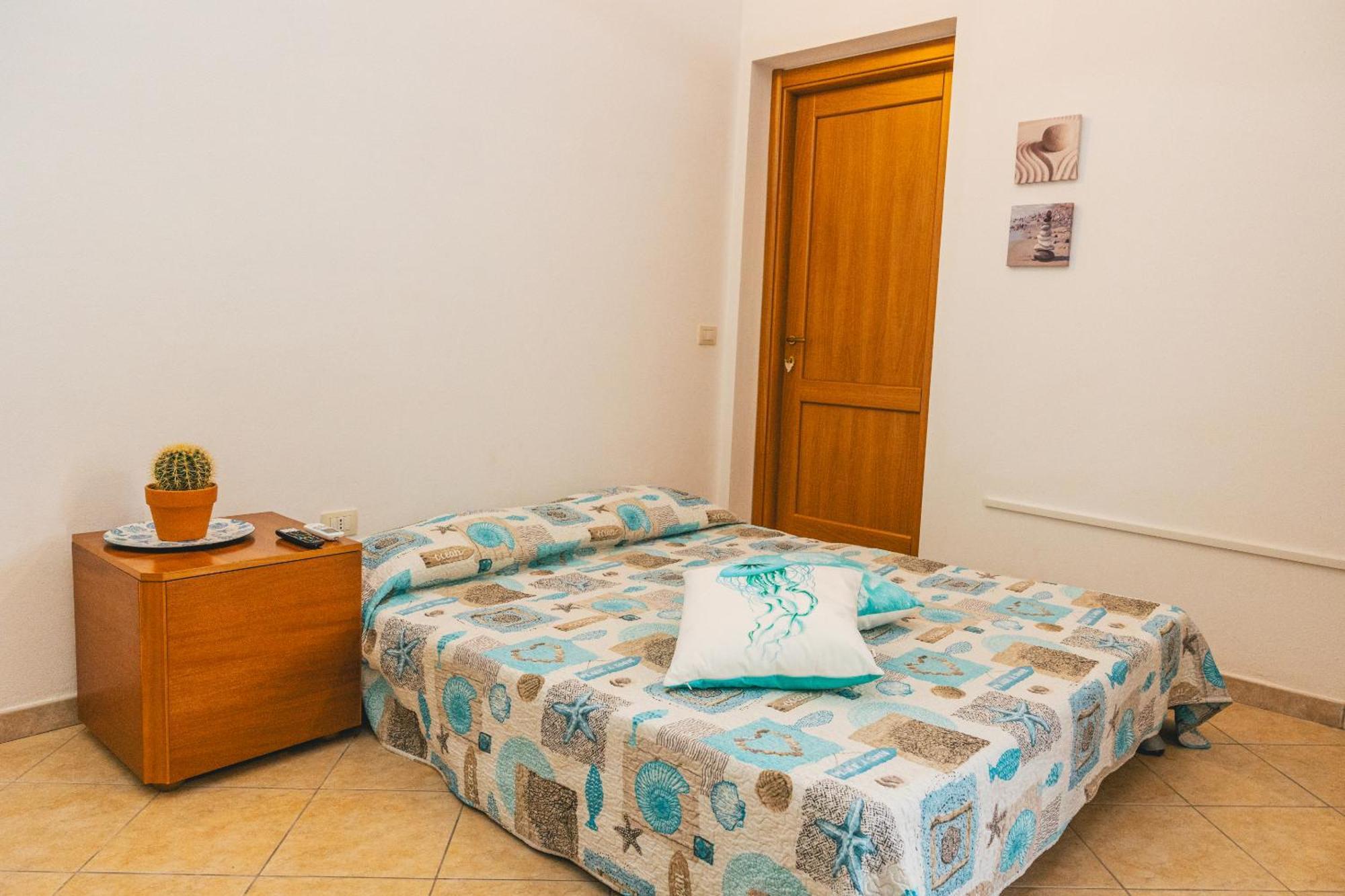 Case Vacanze Il Sogno 2 Porto Pino Quarto foto